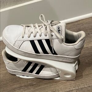 Youth/Teens Adidas Classic White Sneakers with Black Stripes